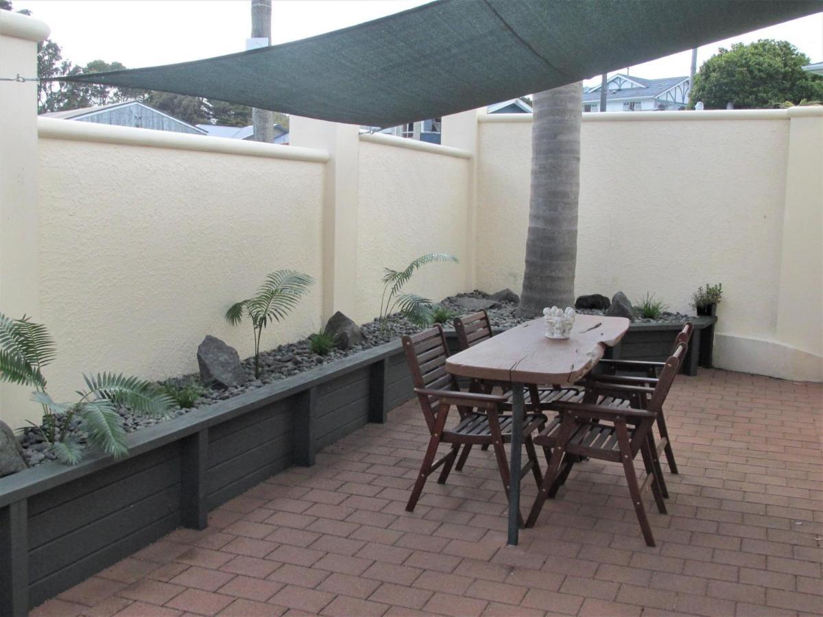 Tarawhata Thermal Apartment New Plymouth Eksteriør bilde
